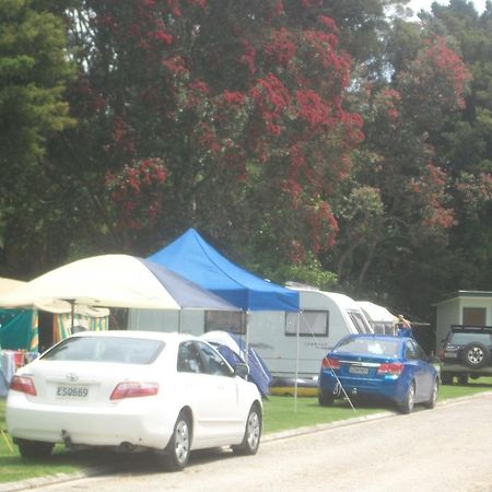 Karamea Holiday Park Экстерьер фото