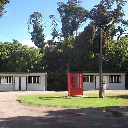 Karamea Holiday Park Экстерьер фото
